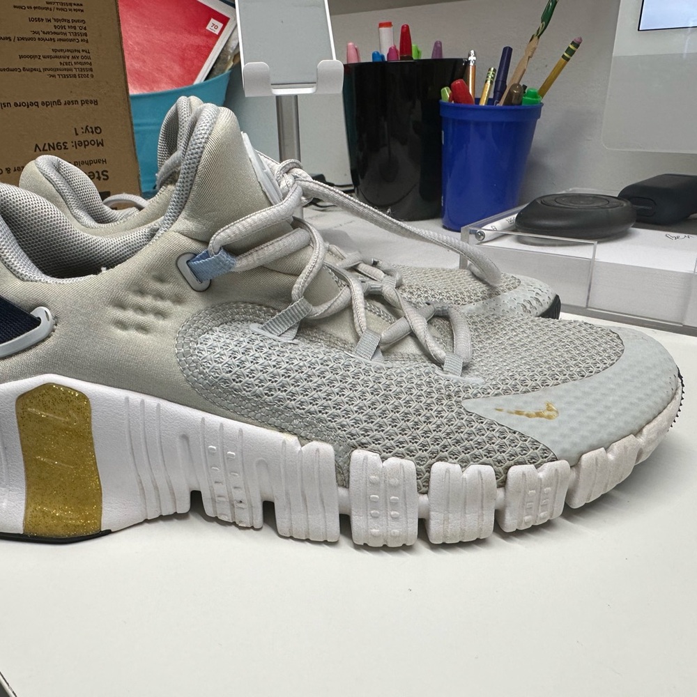 Women’s Nike Metcon workout shoes